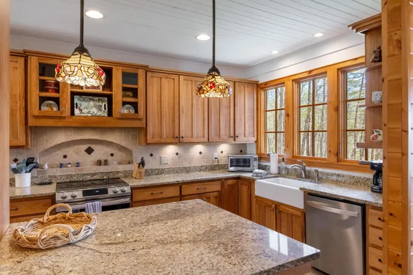 $825,000 | 274 Deer Creek Lane, Lookout Mountain, GA 30750