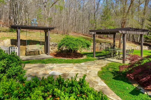 $825,000 | 274 Deer Creek Lane, Lookout Mountain, GA 30750