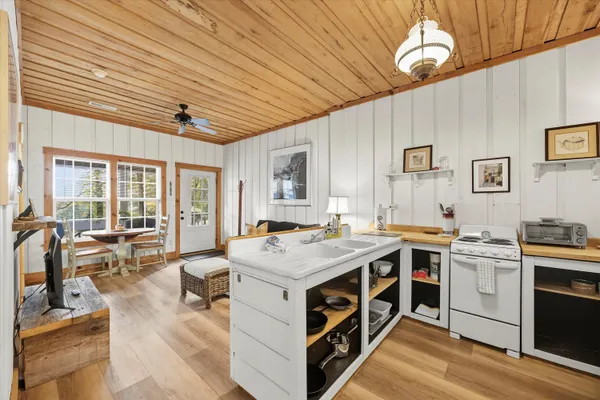 $825,000 | 274 Deer Creek Lane, Lookout Mountain, GA 30750
