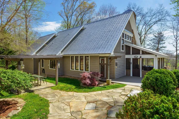 $825,000 | 274 Deer Creek Lane, Lookout Mountain, GA 30750