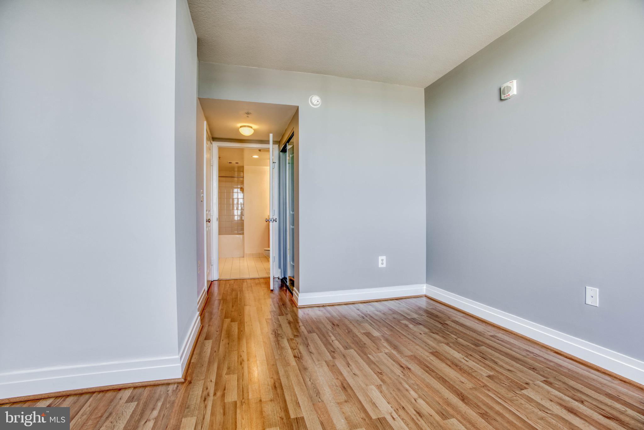 414 Water Street, Unit 2106 Baltimore, MD 21202 - Photo 28 of 35