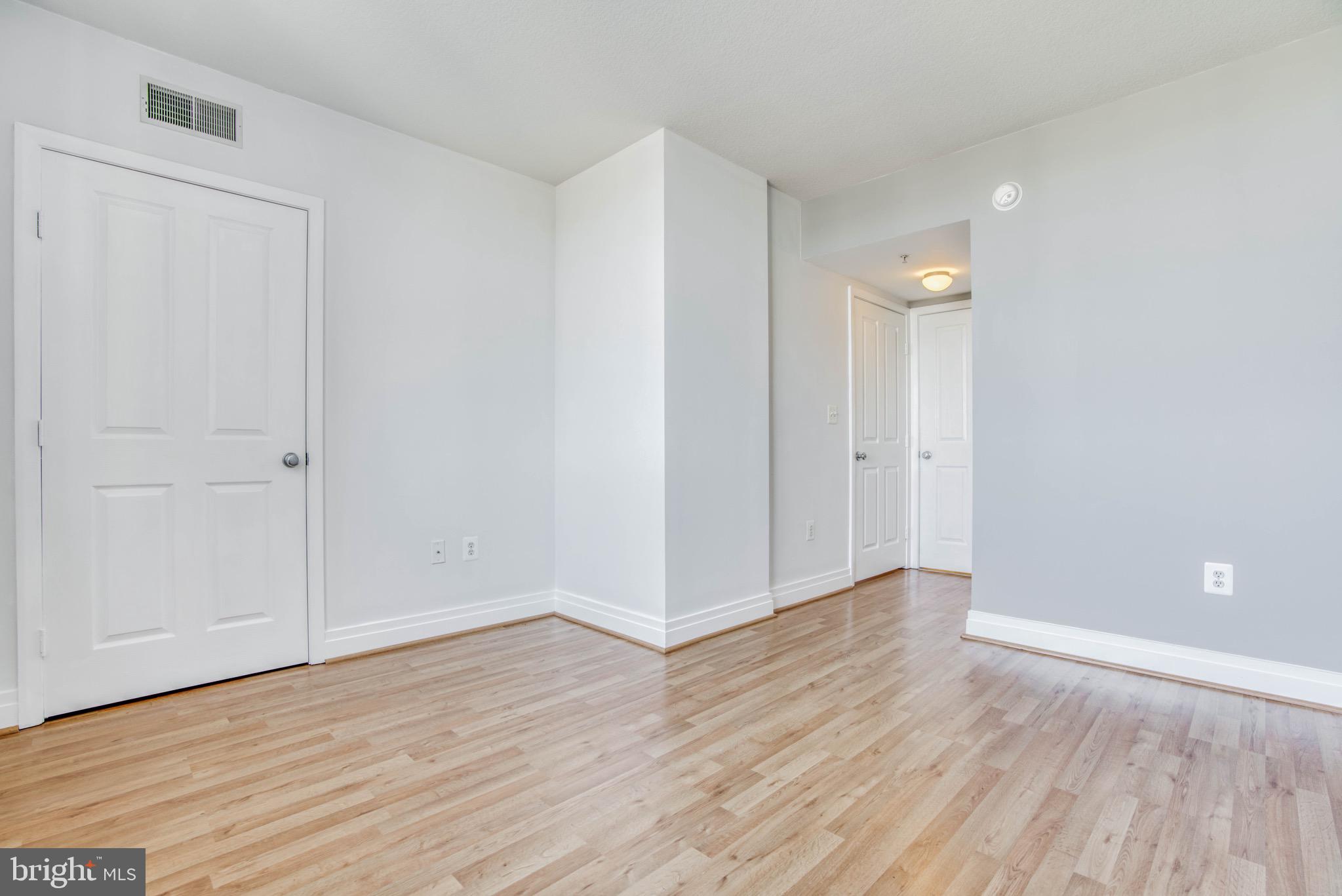414 Water Street, Unit 2106 Baltimore, MD 21202 - Photo 29 of 35