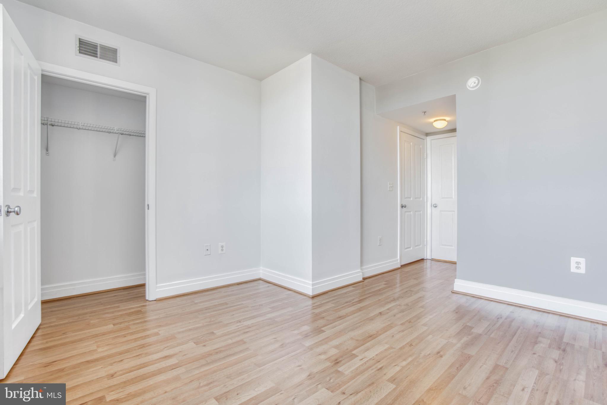 414 Water Street, Unit 2106 Baltimore, MD 21202 - Photo 30 of 35