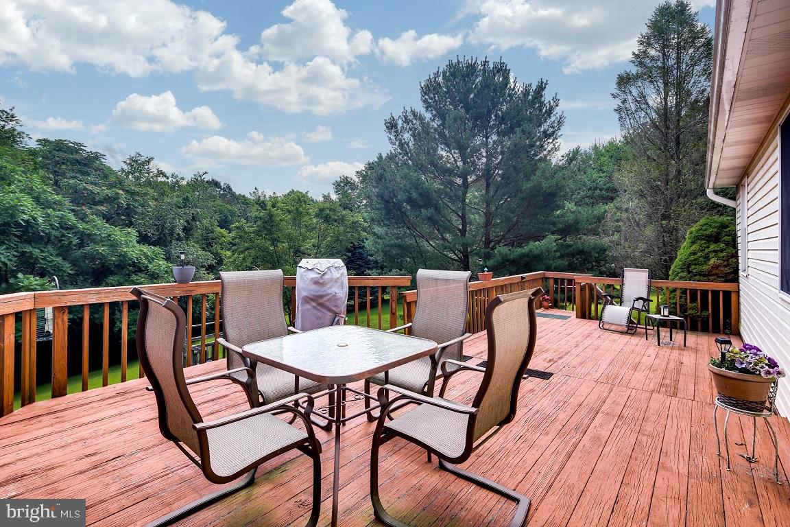 1079 Huntfield Road Westminster, MD 21157 - Photo 12 of 43 2-Tiered Deck with view