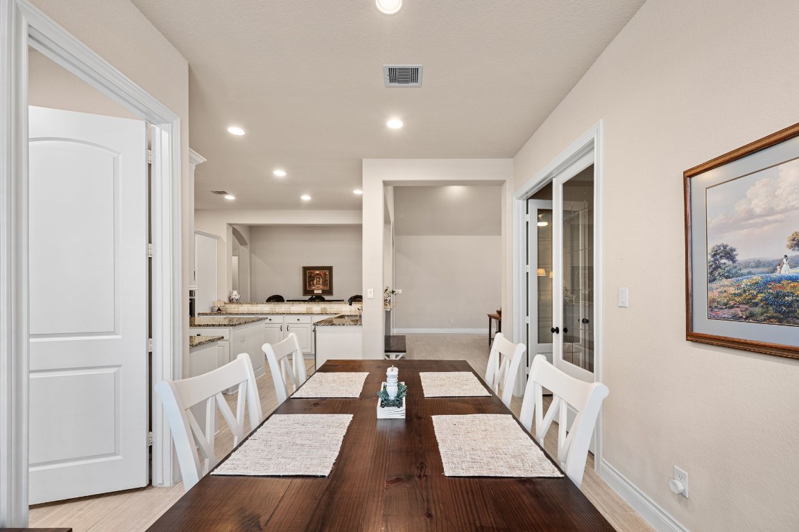 1607 Dove Ridge Drive Katy, TX 77493 - Photo 20 of 38 Morning Area