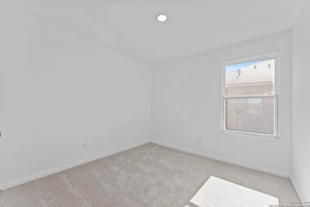 $220,000 | 2067 Powell Place, Converse, TX 78109