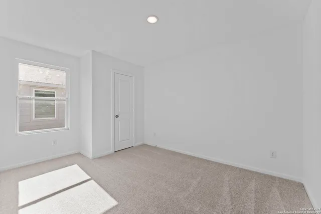 $220,000 | 2067 Powell Place, Converse, TX 78109