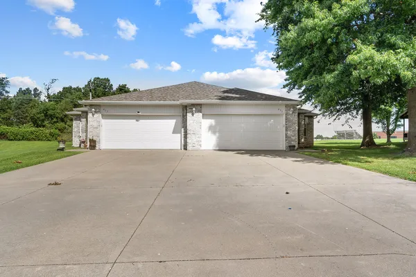 $305,000 | Undisclosed Address, Nixa, MO 65714