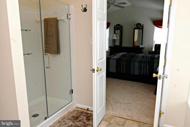 12313 Snowden Woods Road Laurel, MD 20708 - Photo 19 of 30 Bath (Master)