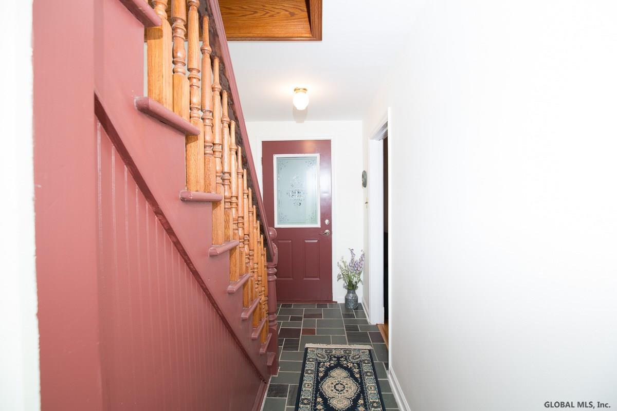 204 Osborne Road Colonie, NY 12205 - Photo 17 of 25 Photo 17