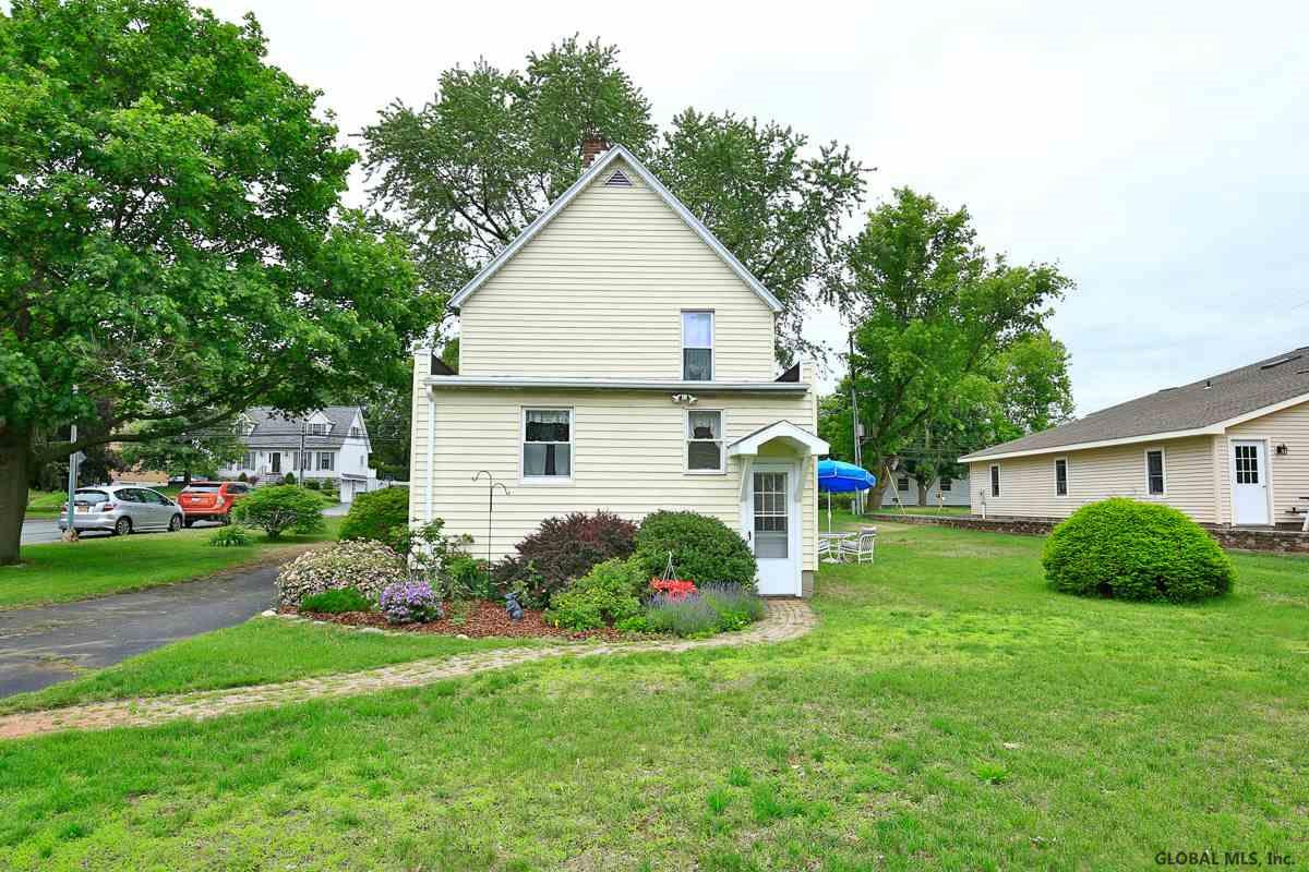 204 Osborne Road Colonie, NY 12205 - Photo 3 of 25 Photo 3