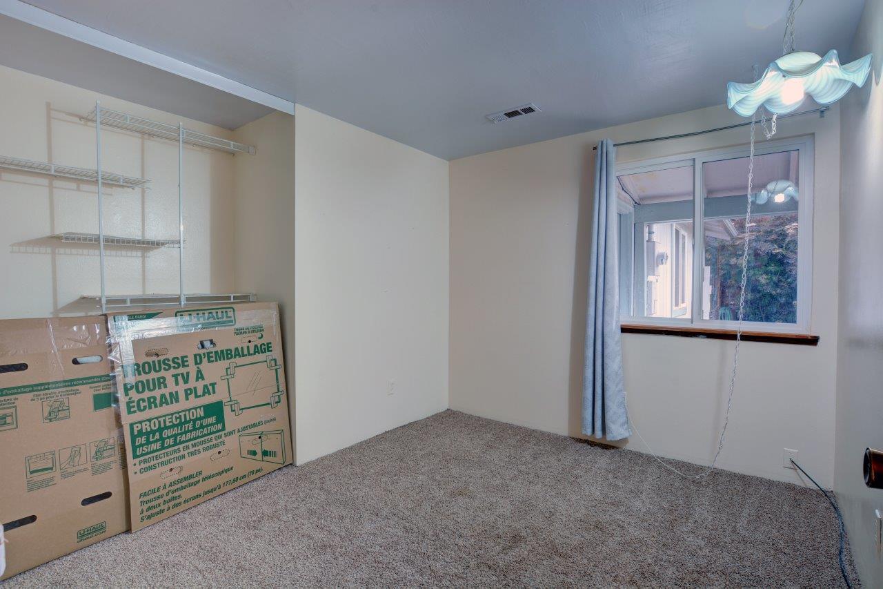 1428 Spring Street Medford, OR 97504 - Photo 15 of 21 P