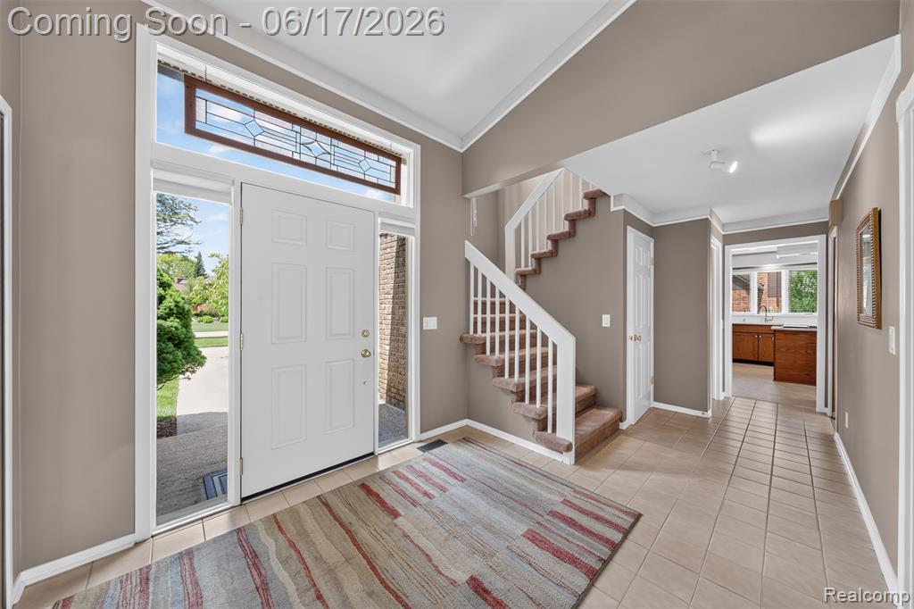 1236 Chaffer Drive Rochester Hills, MI 48306 - Photo 6 of 76