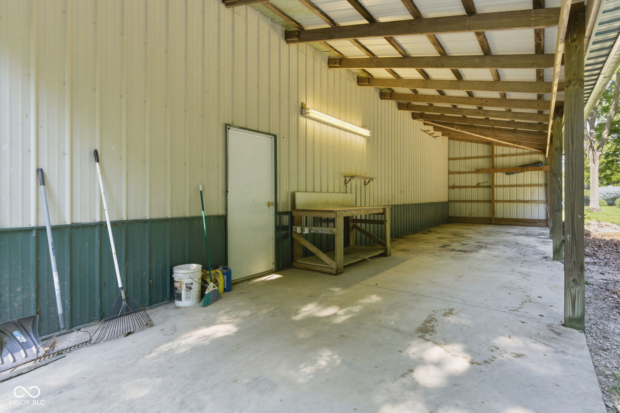 4562 West Division Road Morgantown, IN 46160 - Photo 32 of 41