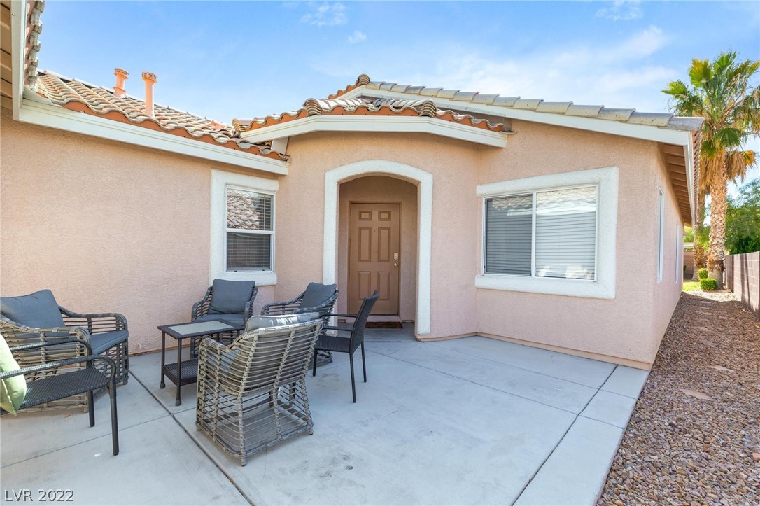 2287 Chestnut Ranch Avenue Henderson, NV 89052 - Photo 3 of 35 Gallery Image 3