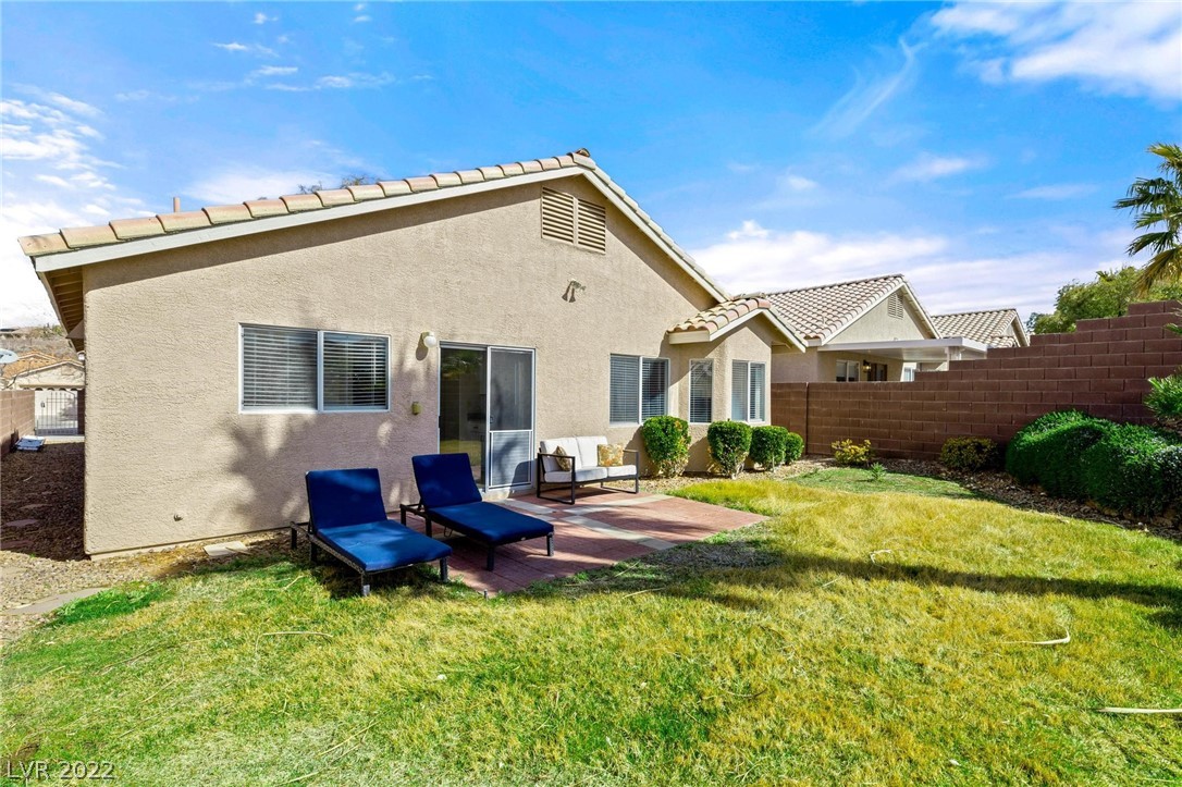 2287 Chestnut Ranch Avenue Henderson, NV 89052 - Photo 34 of 35 Gallery Image 34