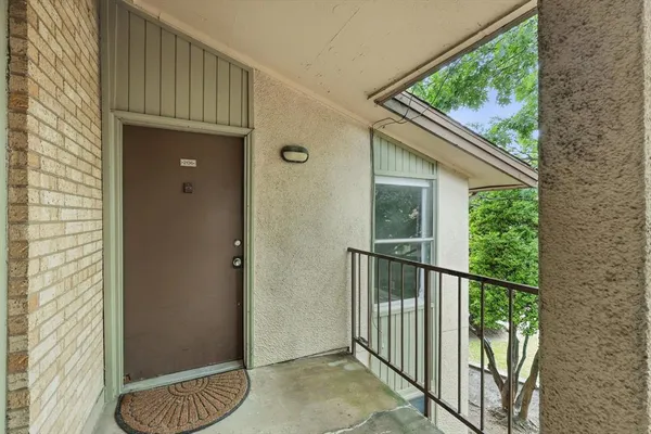 a view of outdoor space