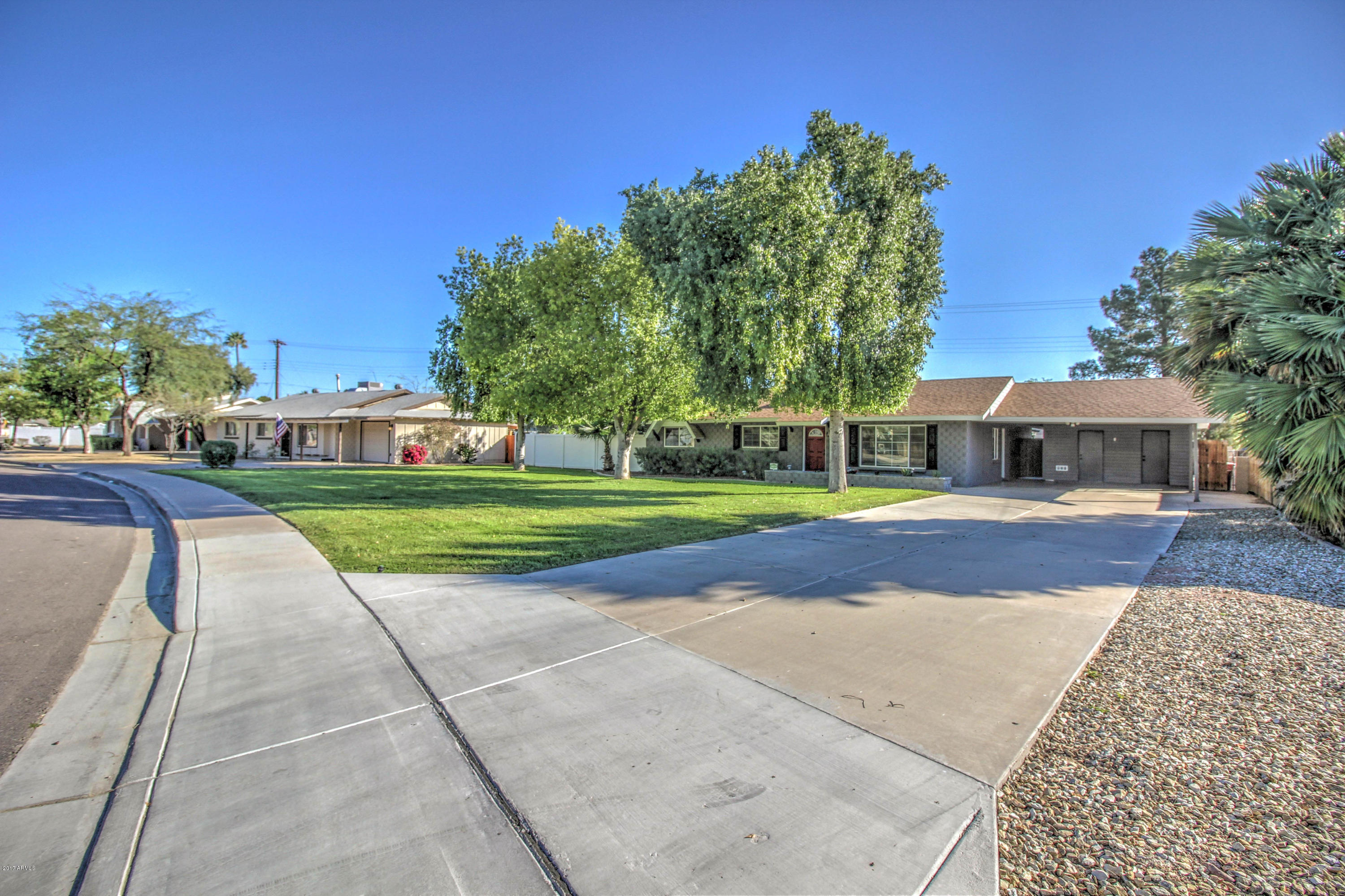 3007 North Granite Reef Road Scottsdale, AZ 85251 - Photo 2 of 90 f0222592_34240_43584