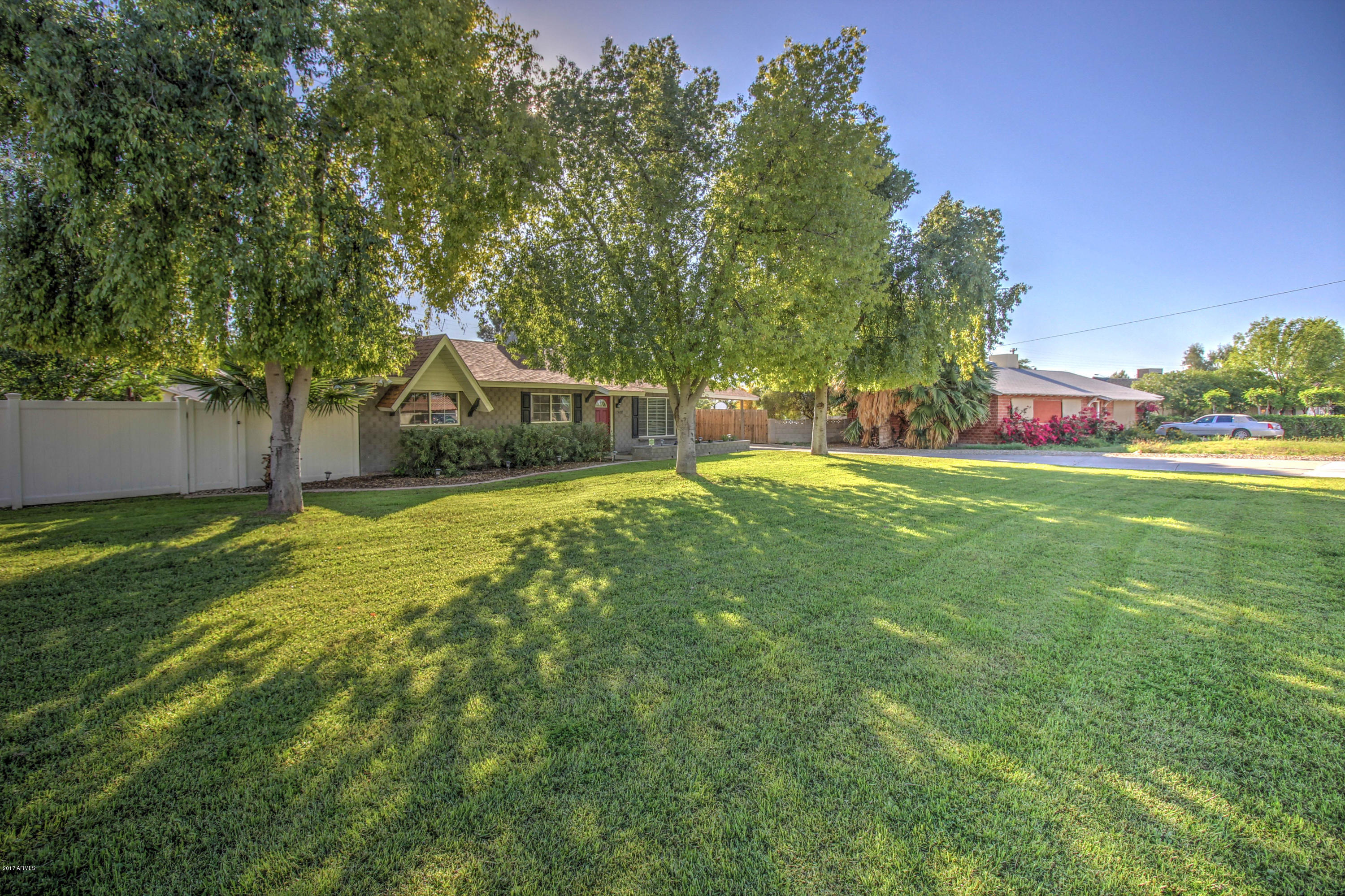 3007 North Granite Reef Road Scottsdale, AZ 85251 - Photo 5 of 90 f0485376_500480_510720