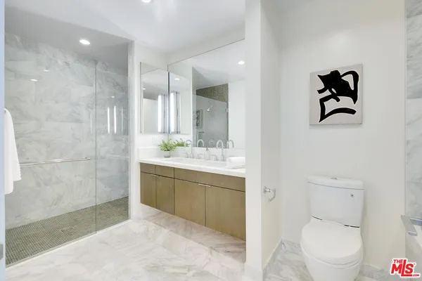 $10,500 | 1705 Ocean Avenue, Unit 502, Santa Monica, CA 90401
