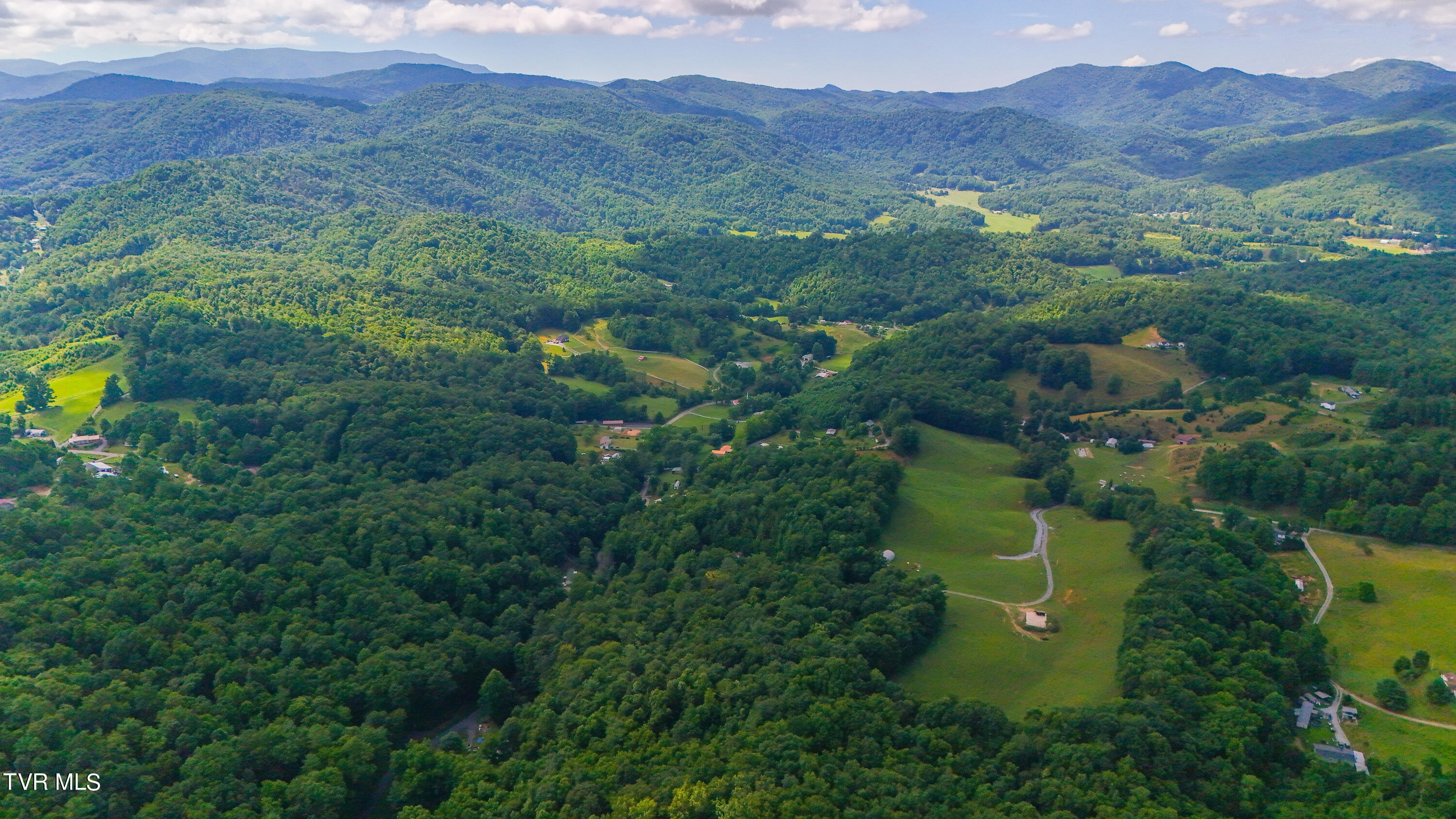 Tbd Piney Grove Road, Unit 8 Unicoi, TN 37692 - Photo 13 of 16 DJI_20240711111037_0875_D-2