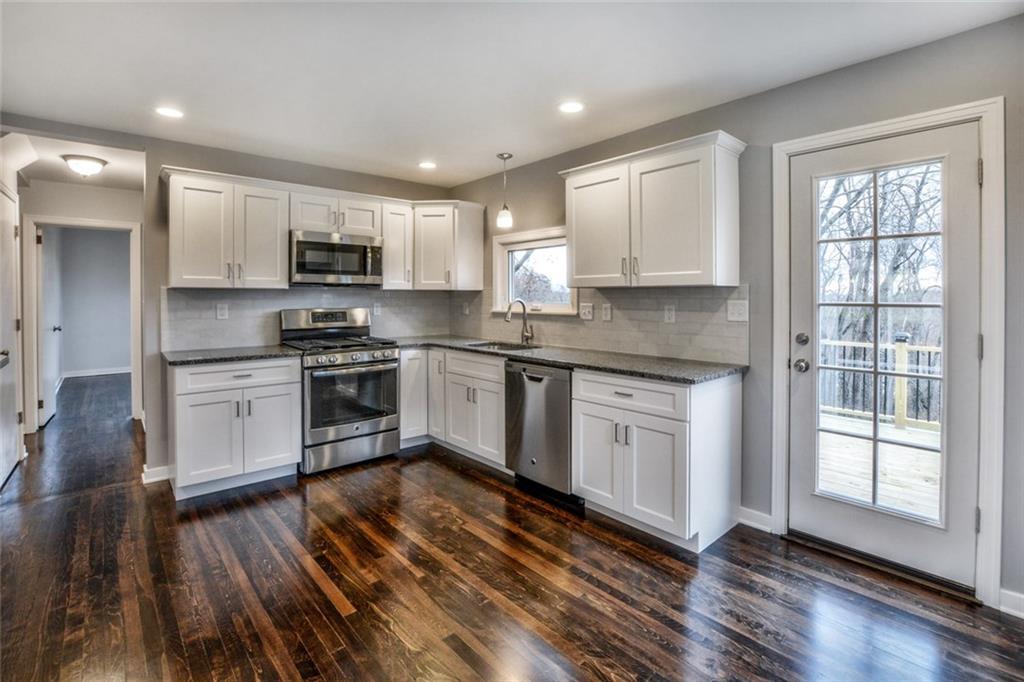 9422 Peebles Road Allison Park, PA 15101 - Photo 2 of 24