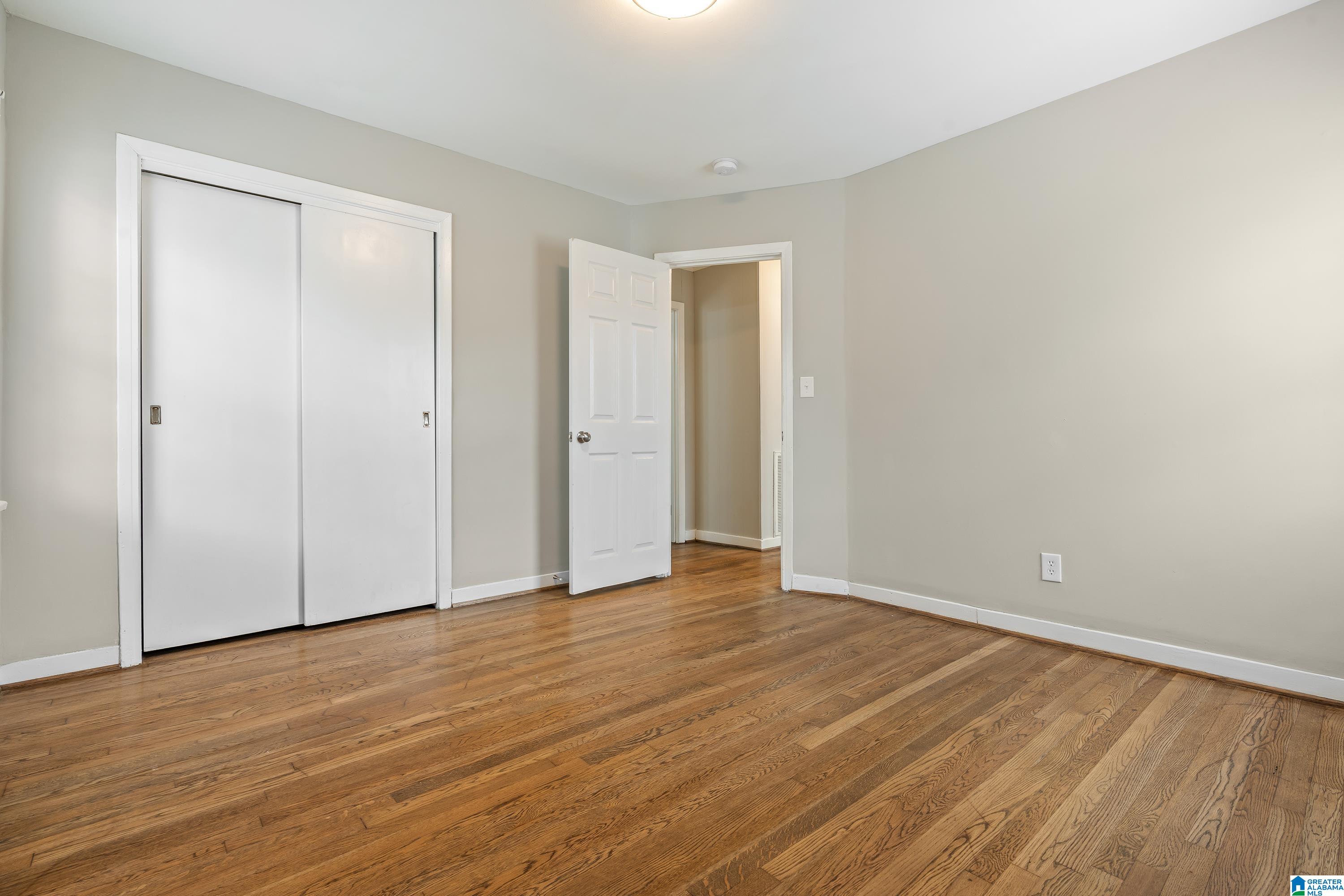 1304 Mims Street Southwest Birmingham, AL 35211 - Photo 20 of 27