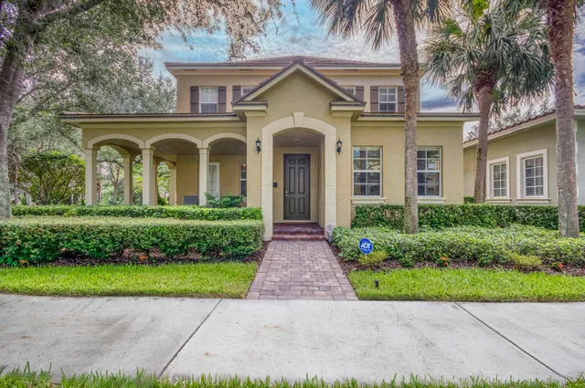 $1,100,000 | 118 Foxford Court, Jupiter, FL 33458