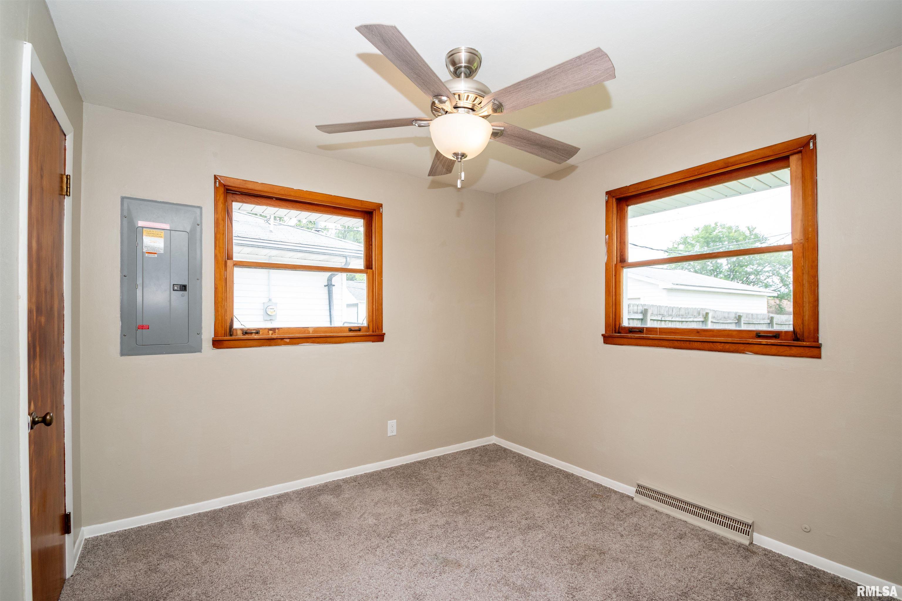 108 Duensing Lane Washington, IL 61571 - Photo 21 of 29