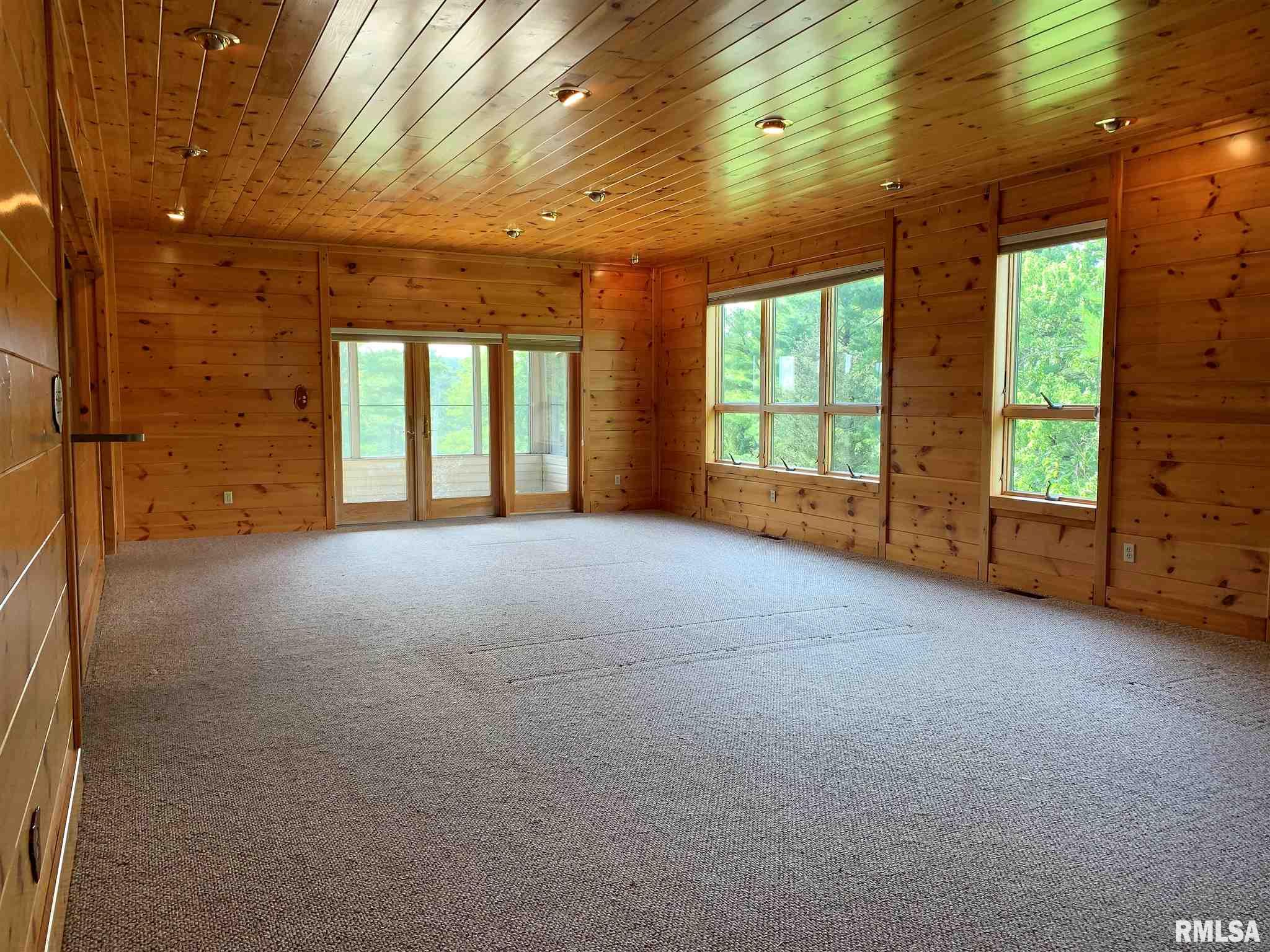 26163 Cooper Road Washington, IL 61571 - Photo 16 of 47 Gallery Image 16