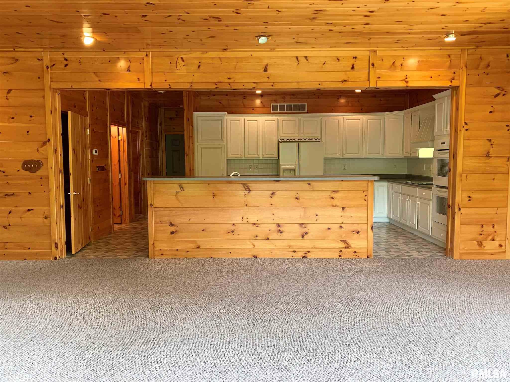 26163 Cooper Road Washington, IL 61571 - Photo 19 of 47 Gallery Image 19