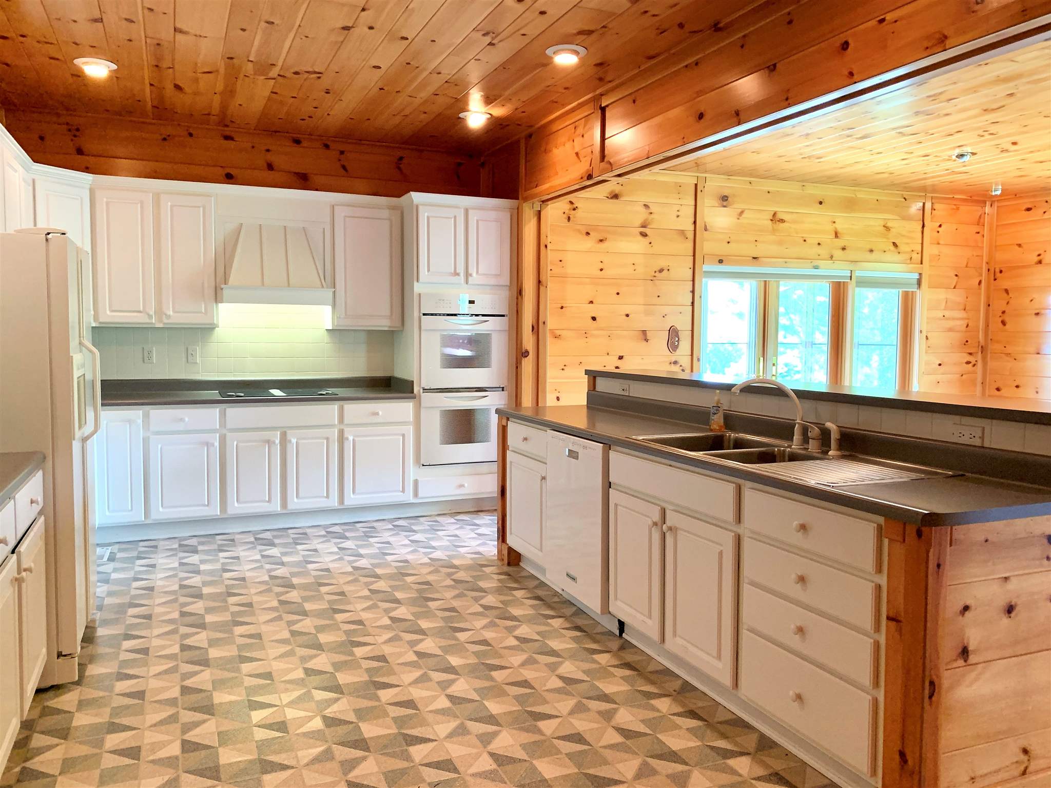 26163 Cooper Road Washington, IL 61571 - Photo 21 of 47 Gallery Image 21