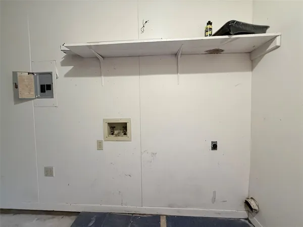$1,700 | 3411 Minnie Street, Unit B, Austin, TX 78745