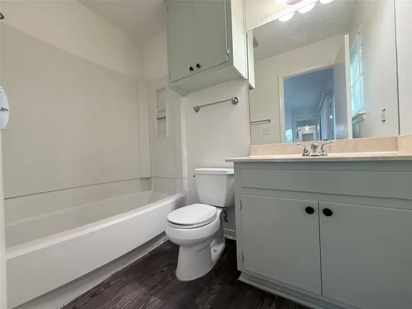 $1,700 | 3411 Minnie Street, Unit B, Austin, TX 78745