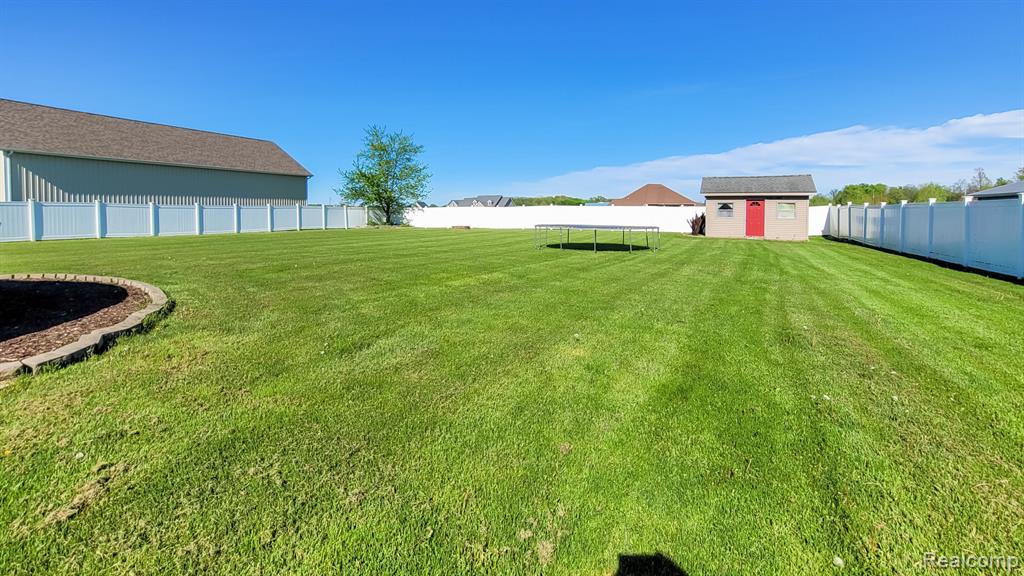 6217 Sharp Road Swartz Creek, MI 48473 - Photo 39 of 42