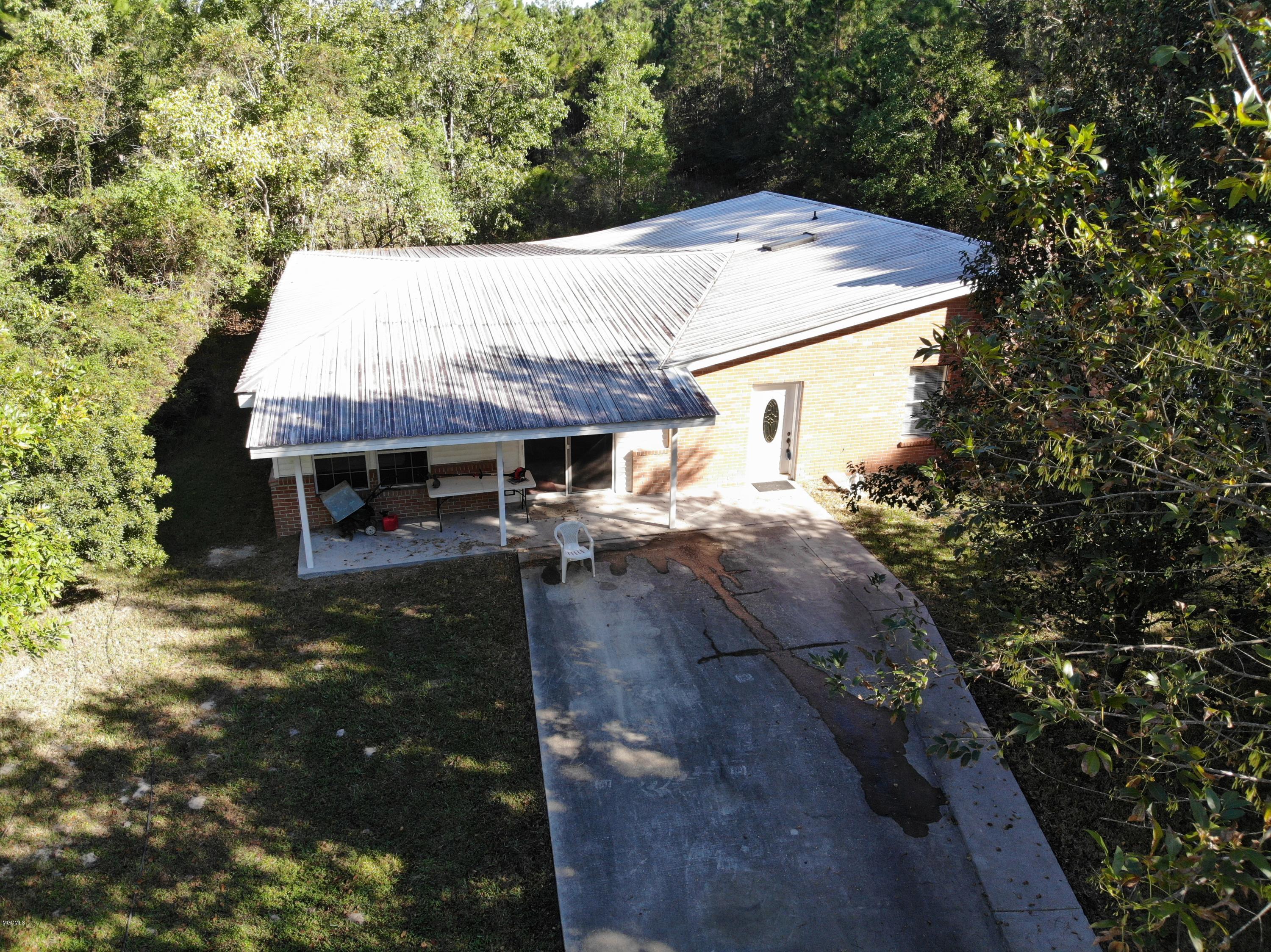 6430 Lower Bay Road Bay St. Louis, MS 39520 - Photo 4 of 20 org_feaf02d2151b4877_1602686670000