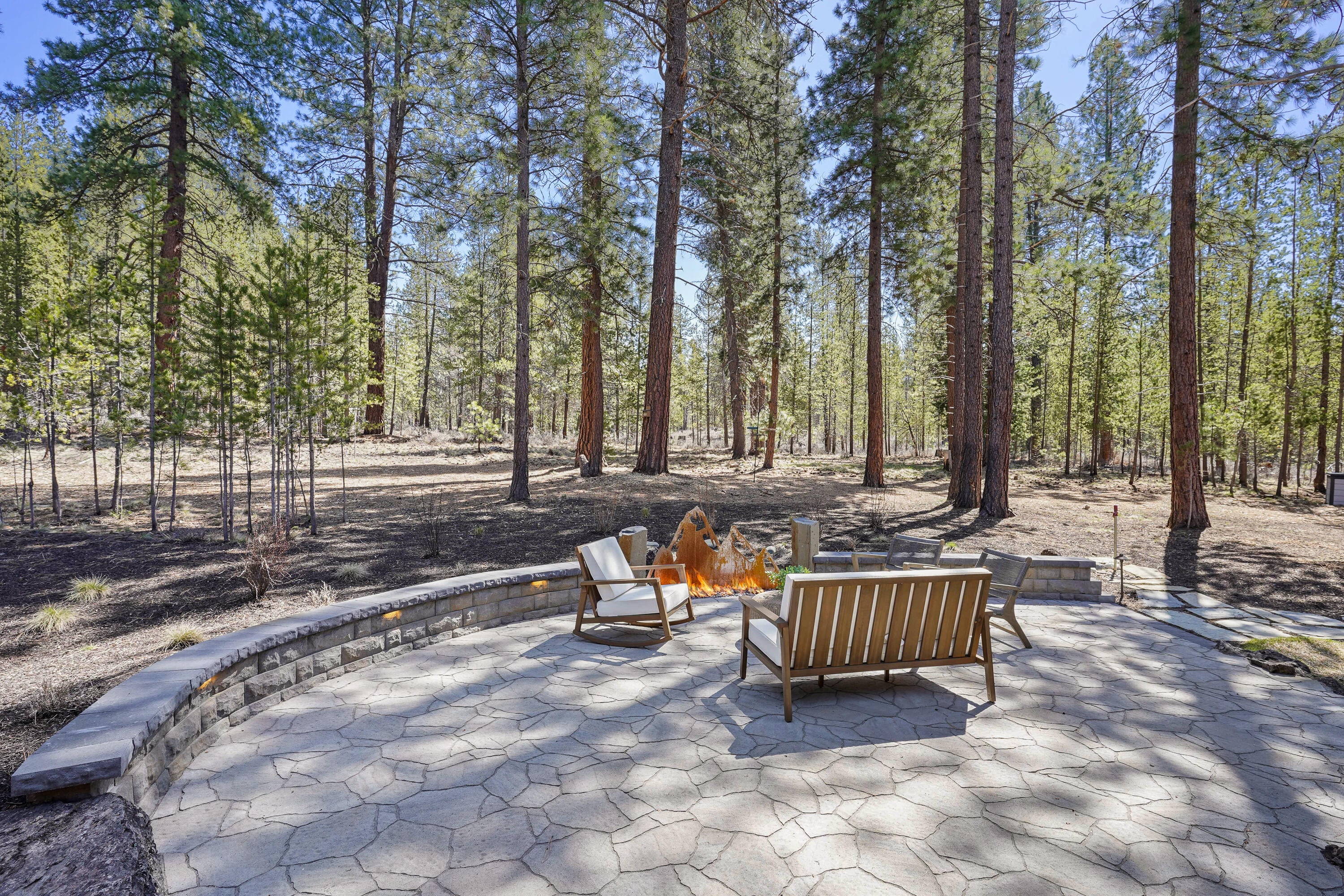 55420 Huntington Road Bend, OR 97707 - Photo 45 of 52 DSC00508