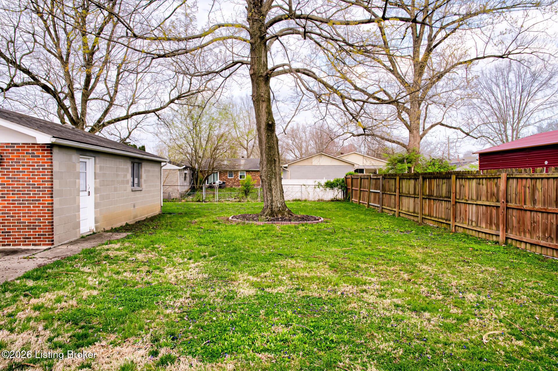 8714 Blue Lick Road Louisville, KY 40219 - Photo 27 of 32 GSP-8714 Blue lick Rd-24