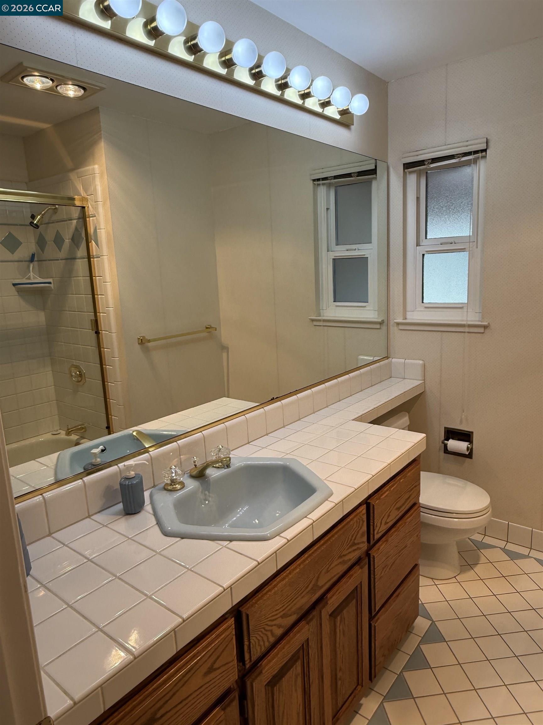 2840 Flannery Road San Pablo, CA 94806 - Photo 11 of 24