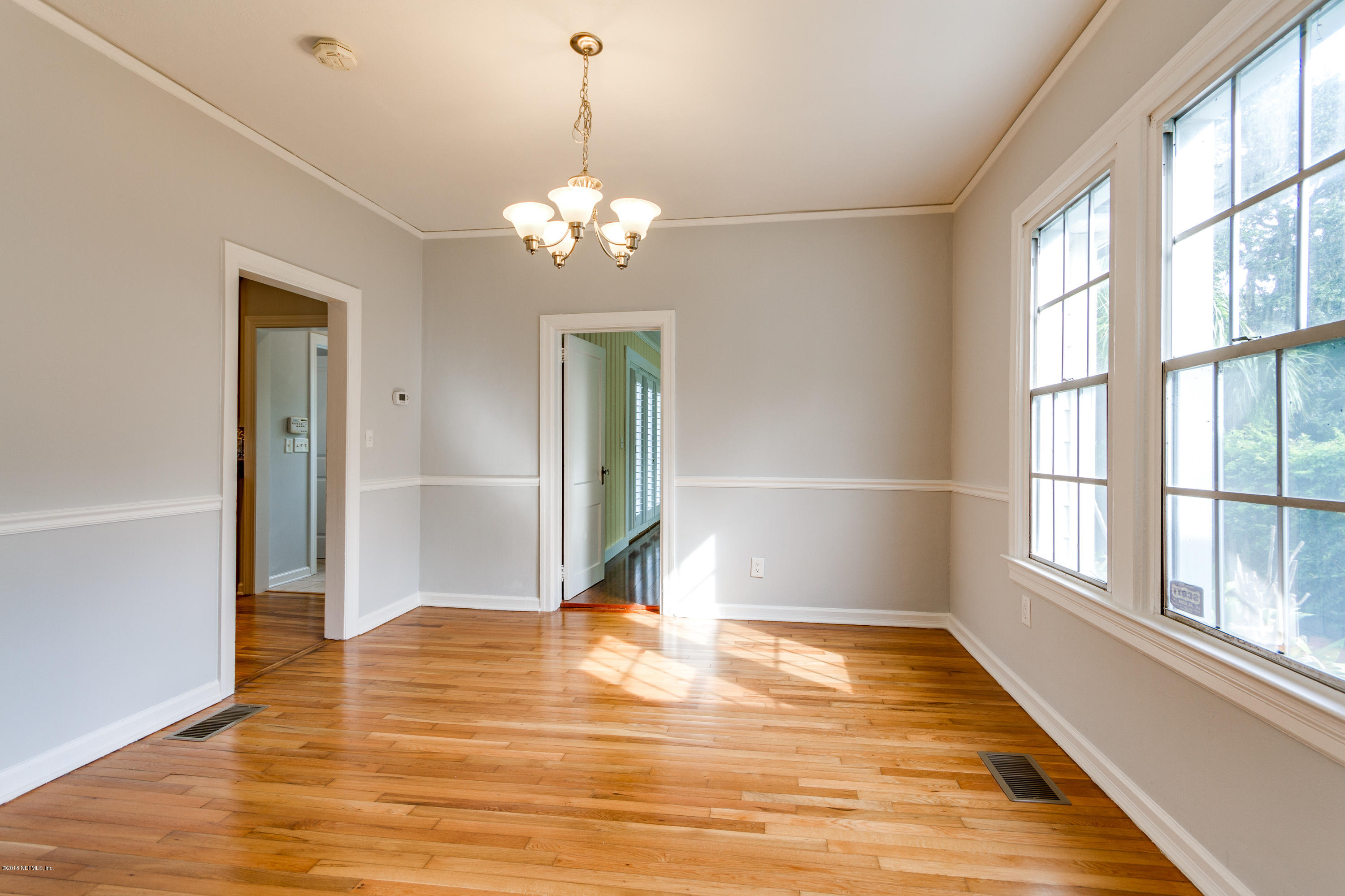 1603 River Oaks Road Jacksonville, FL 32207 - Photo 14 of 49 Spacious Formal Dining Room