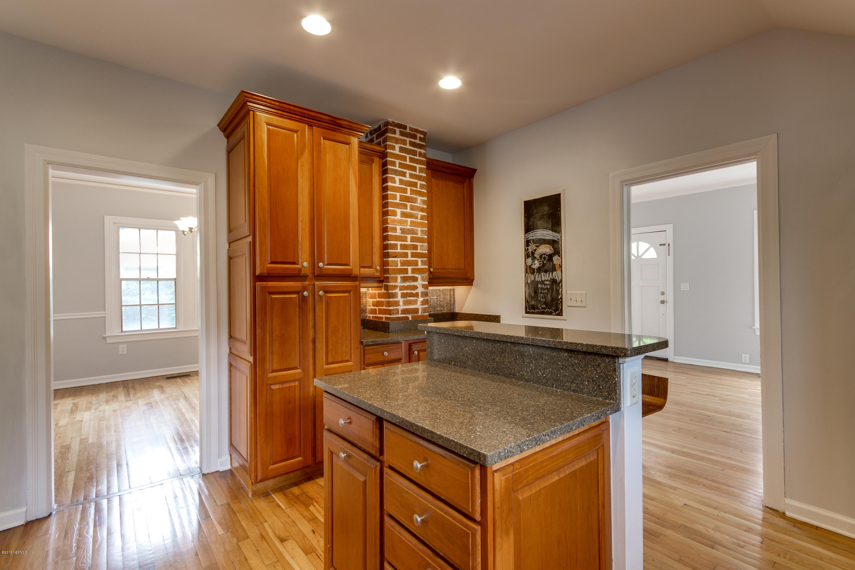 1603 River Oaks Road Jacksonville, FL 32207 - Photo 21 of 49 Beautiful kit different angle