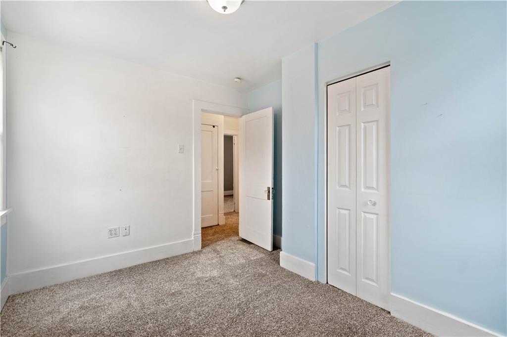 1030 Greentree Road Pittsburgh, PA 15220 - Photo 20 of 25 Gallery Image 20