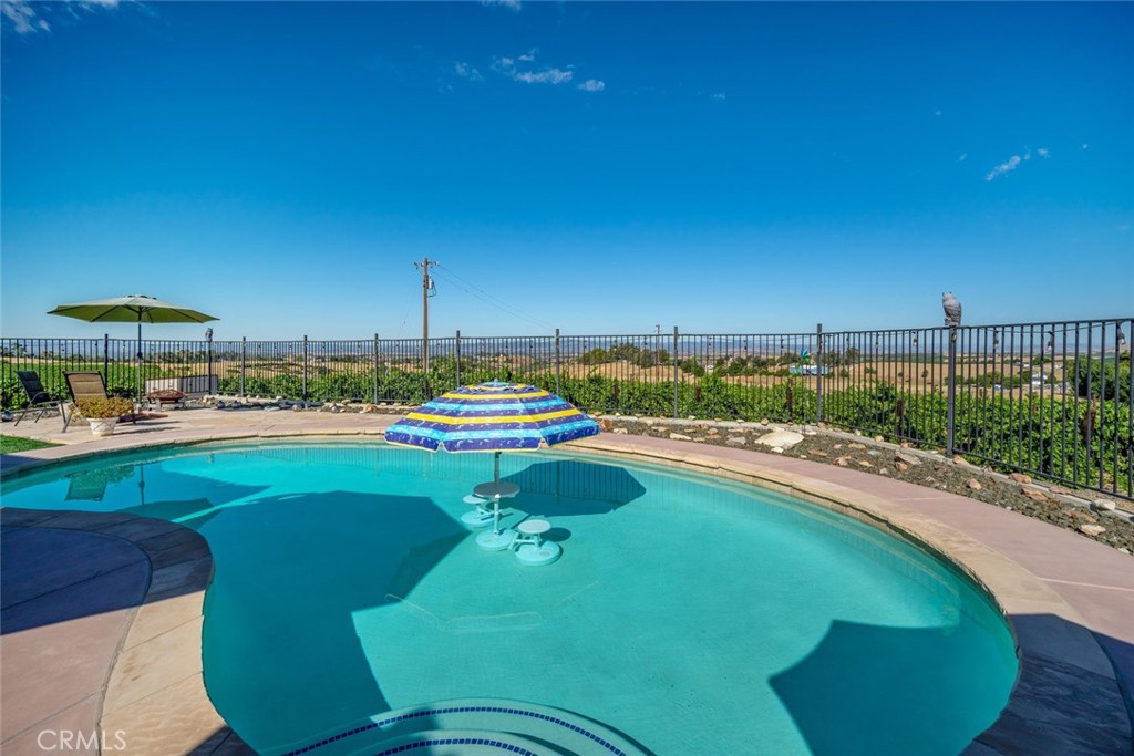 6172 Hawk Ridge Place San Miguel, CA 93451 - Photo 14 of 74