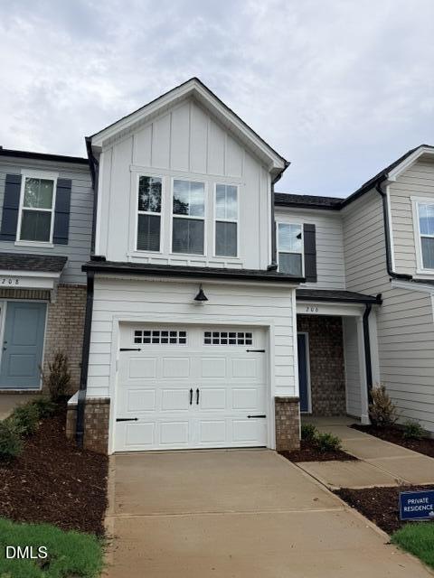 204 Broomside Avenue Raleigh, NC 27603 - Photo 4 of 42 IMG_1596