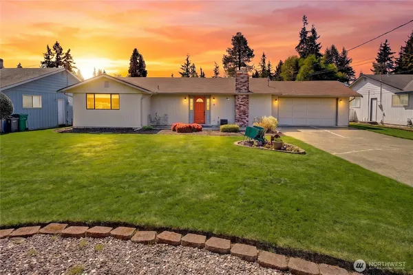$549,000 | 310 Prestwick Drive, Camano Island, WA 98282