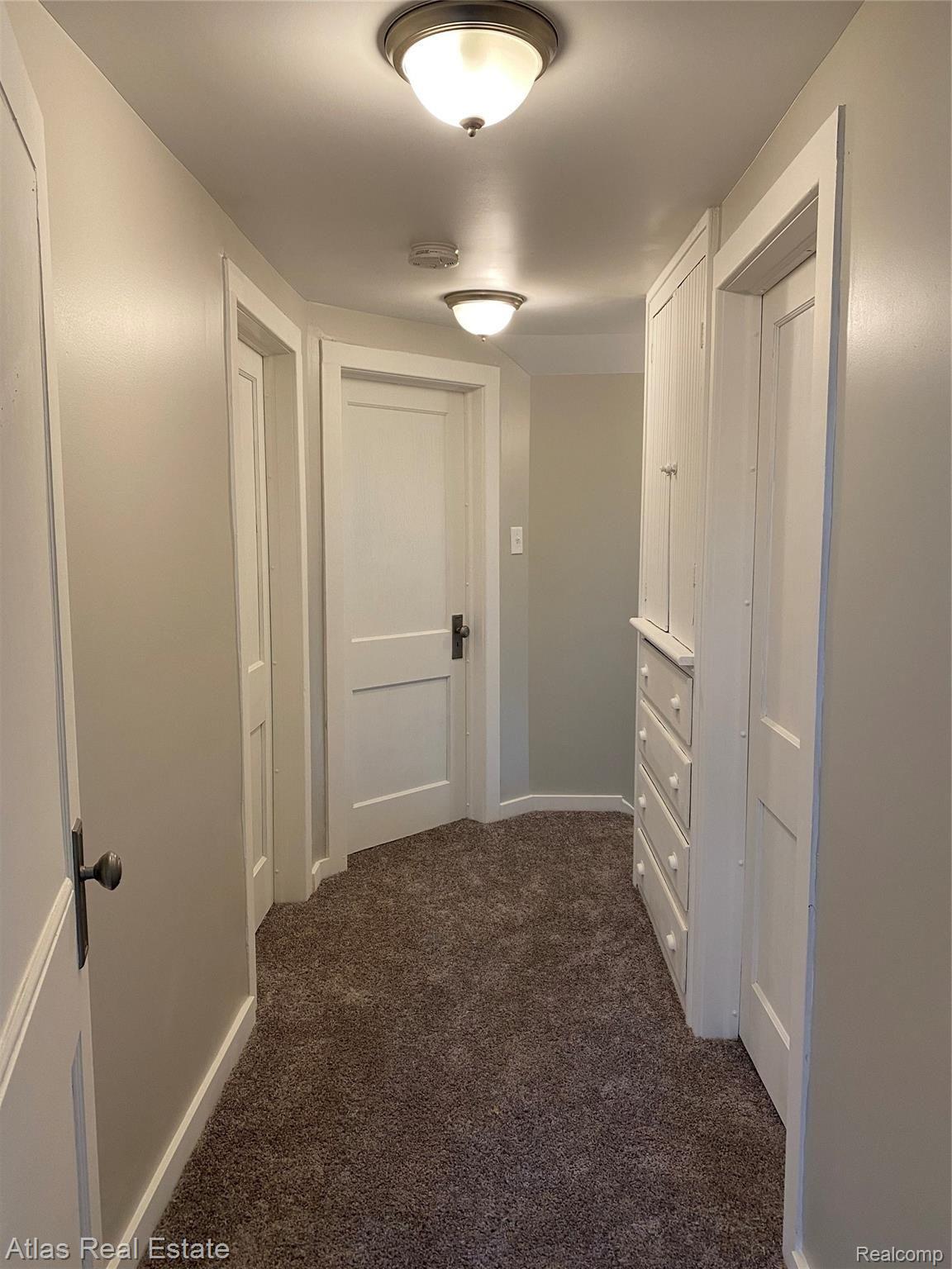 8140 South State Road Goodrich, MI 48438 - Photo 18 of 21 Hallway