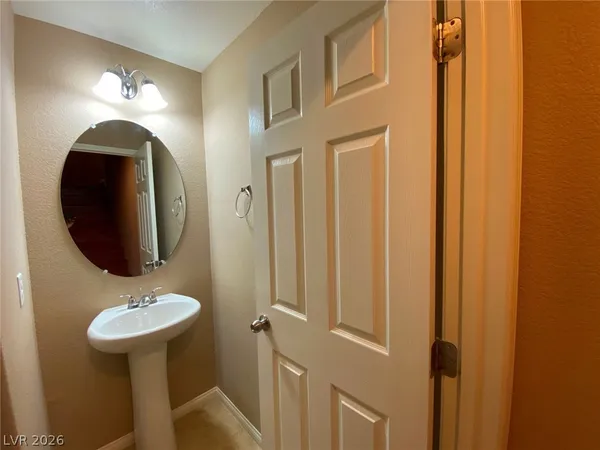 $2,230 | 6471 Little Harbor Court, Las Vegas, NV 89141