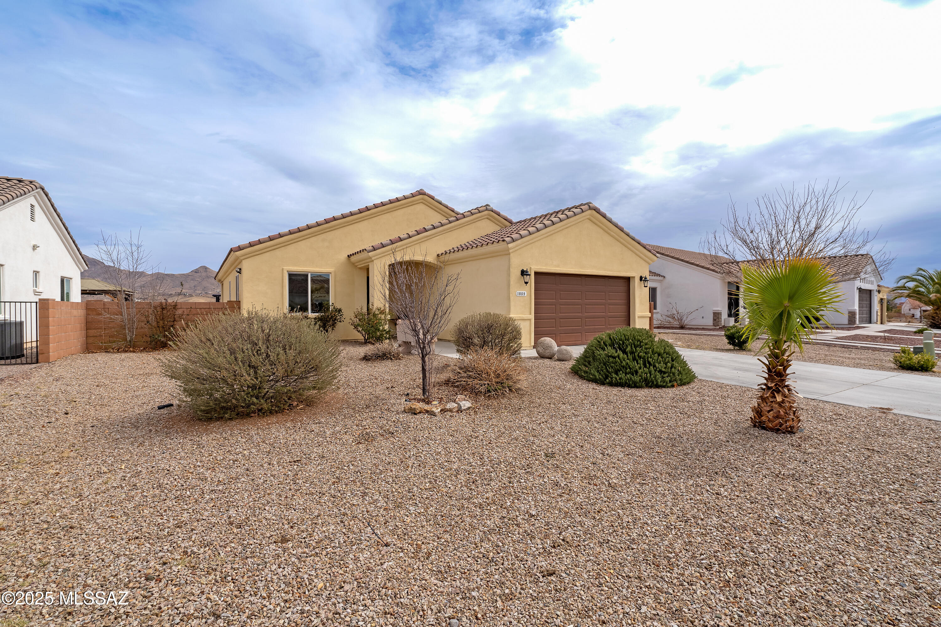 1089 Sicomoro Corte Rio Rico, AZ 85648 - Photo 4 of 47
