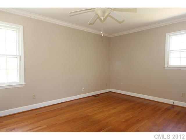 3020 Rea Road Charlotte, NC 28226 - Photo 9 of 11