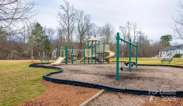 $2,700 | 18506 Oakhurst Boulevard, Cornelius, NC 28031